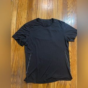 Lululemon Men’s Running Shirt